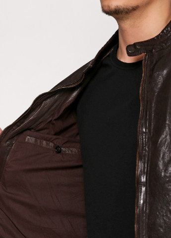 Темно-коричневая демисезонная куртка кожаная Gipsy