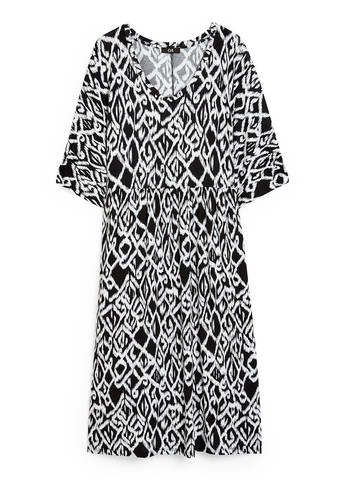 Чорно-білий кежуал сукня C&A з геометричним візерунком