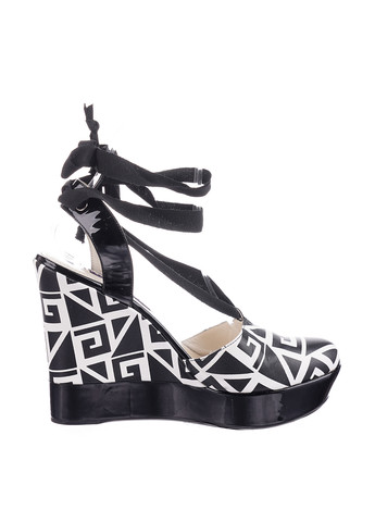 Черно-белые босоножки Ralph Lauren на шнурках