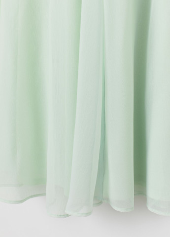 Мятное вечернее платье из жатой ткани H&M однотонное