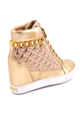 Золотые кеды Guess