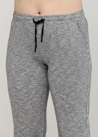Серый демисезонный комплект (футболка, брюки) Cotpark