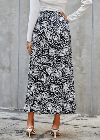 Черная кэжуал "турецкие огурцы" юбка SHEIN а-силуэта (трапеция)