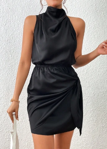 Черное кэжуал платье футляр SHEIN однотонное