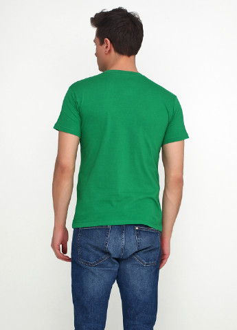Зеленая футболка One Day