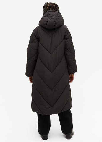 Черная демисезонная куртка Monki