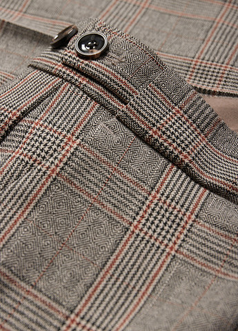 Бежевые классические, кэжуал демисезонные классические брюки C&A