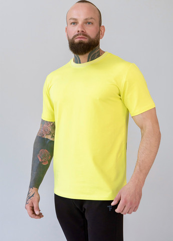 Желтая футболка TOTALFIT