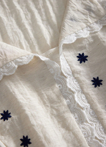 Кремова блуза SHEIN