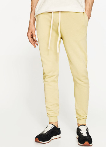 Желтые кэжуал демисезонные со средней талией брюки Zara
