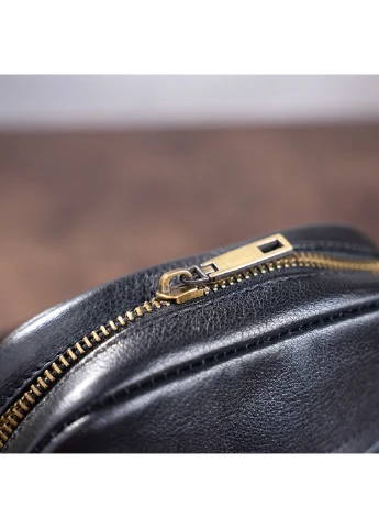 Чоловіча шкіряна сумка 20х14,5х4 см Shvigel (229459412)