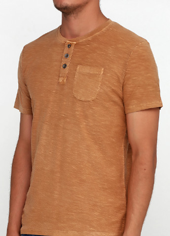 Светло-коричневая футболка Tom Tailor