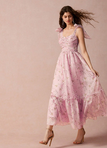 Світло-рожева вечірня сукня кльош, в стилі армпір SHEIN з квітковим принтом