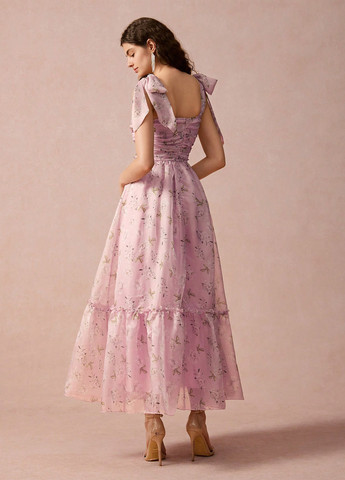 Світло-рожева вечірня сукня кльош, в стилі армпір SHEIN з квітковим принтом