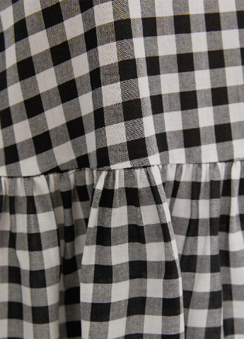 Черно-белая летняя блуза с баской KOTON
