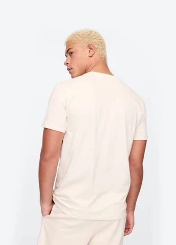 Молочна футболка Gap
