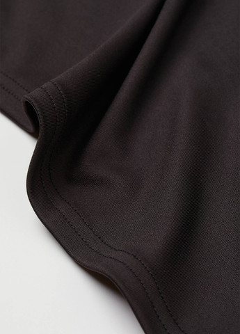 Черное кэжуал платье платье-комбинация H&M однотонное