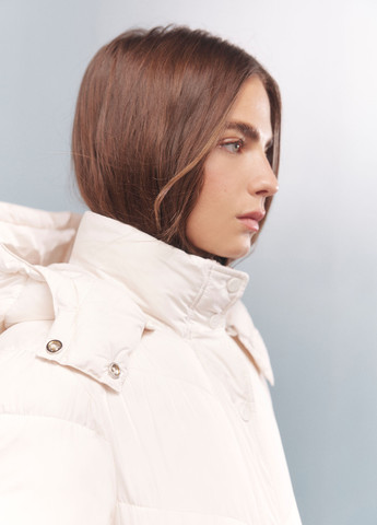 Молочная демисезонная куртка Springfield