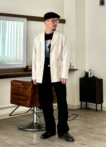 Молочна демісезонна куртка куртка-піджак Uniqlo