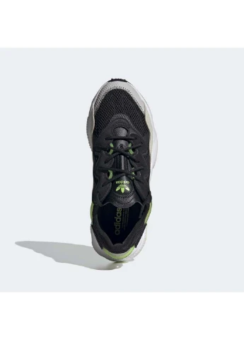 Черные демисезонные кроссовки adidas