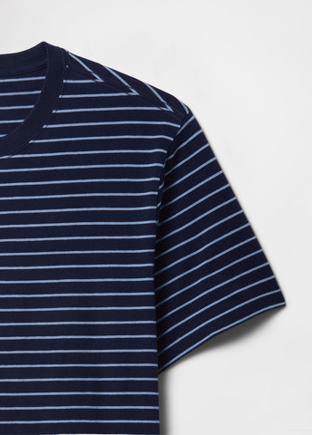 Темно-синя футболка Gap