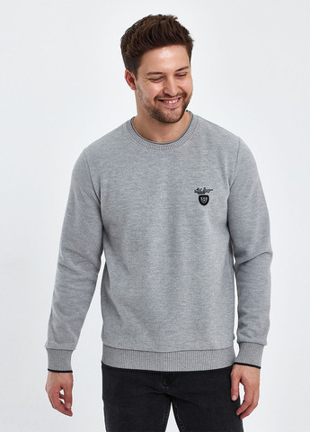 Светло-серый демисезонный свитер джемпер Trend Collection