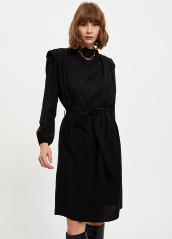 Черное кэжуал платье клеш DeFacto