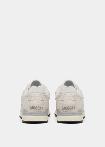 Светло-серые демисезонные кроссовки Saucony SHADOW 5000