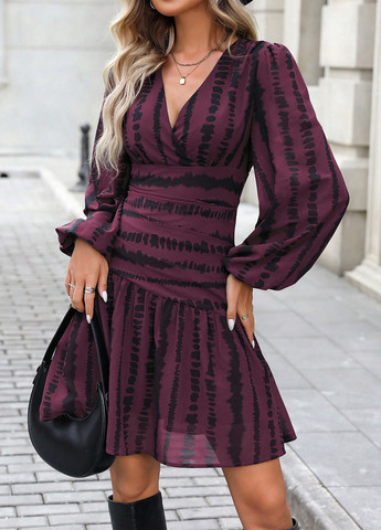 Сливовое кэжуал платье на запах SHEIN однотонное