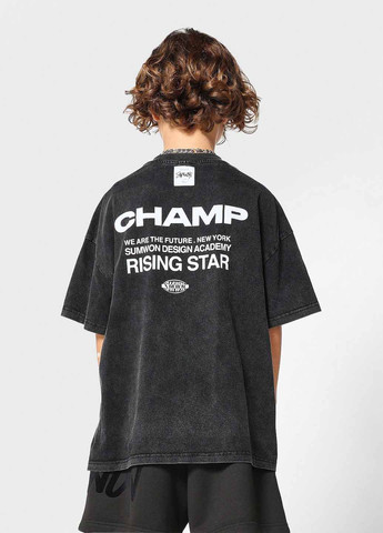 Черная летняя футболка SHEIN