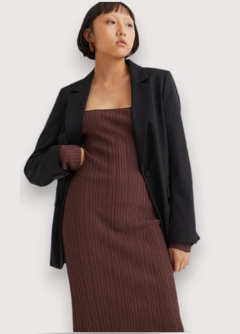 Темно-коричневое кэжуал платье силуэтная H&M однотонное