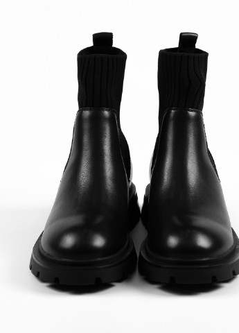 Осенние ботинки с текстильным верхом черные Berkonty
