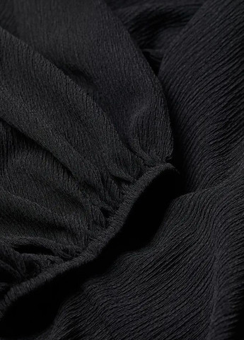 Черное вечернее платье на запах H&M однотонное