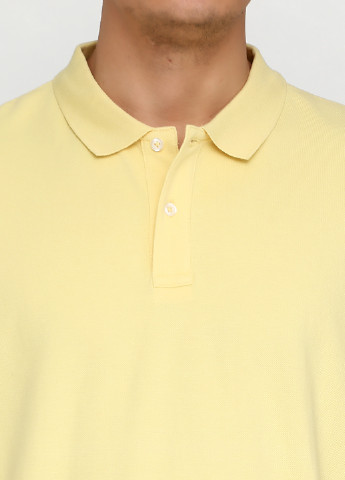 Желтая футболка-поло для мужчин The Basics однотонная