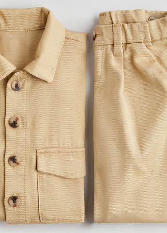 Бежевый демисезонный костюм (рубашка, брюки) с рубашкой, брючный H&M