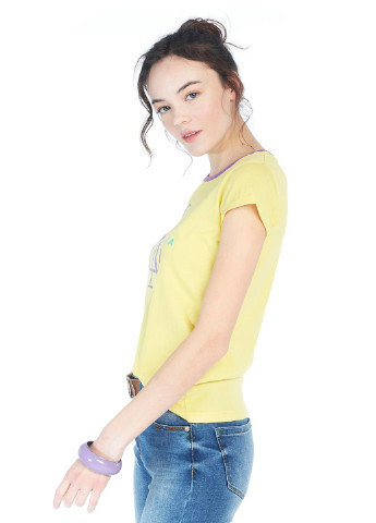Жовта літня футболка Alcott