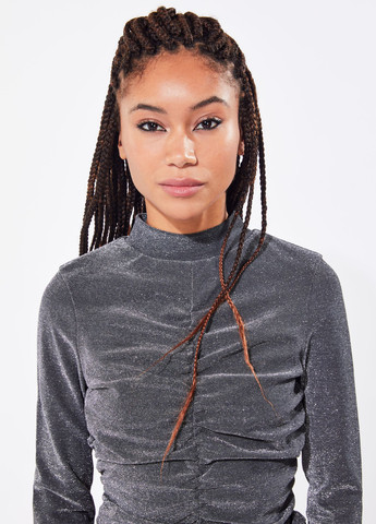 Серебряное кэжуал, коктейльное платье силуэтная, платье-водолазка, с открытой спиной Jennyfer меланжевое