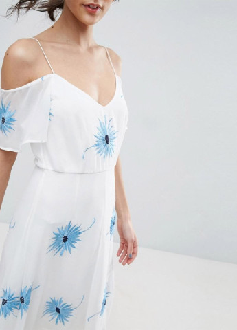 Білий коктейльна сукня кльош Asos з квітковим принтом
