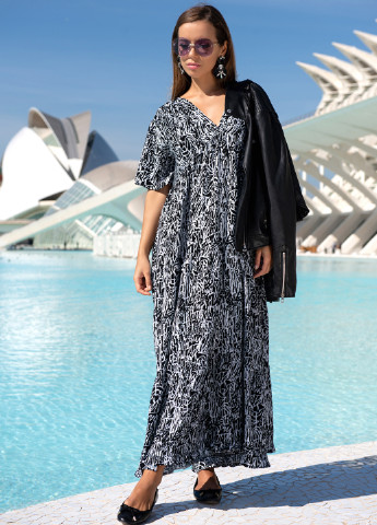 Чорна пляжна сукня а-силует Indiano з абстрактним візерунком