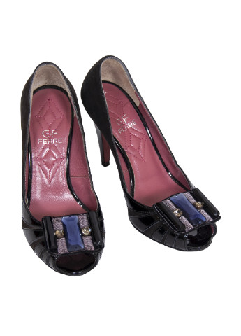 Черные женские туфли на среднем каблуке итальянские - фото