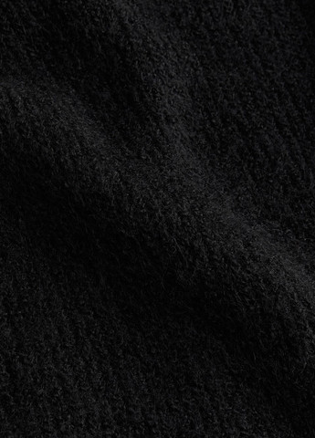 Черное кэжуал платье платье-свитер H&M однотонное