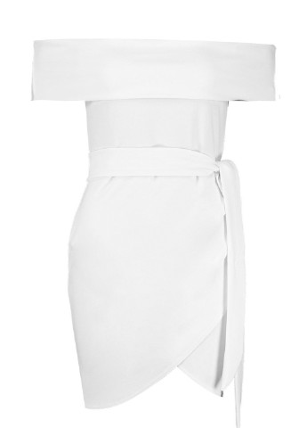 Білий коктейльна сукня футляр, з відкритими плечима Boohoo однотонна