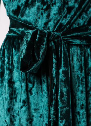 Бутылочное зеленое кэжуал платье Garne однотонное