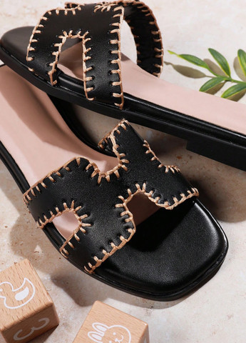 Черные кэжуал шлепанцы SHEIN