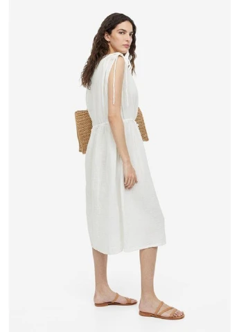 Молочное кэжуал платье H&M однотонное