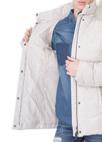 Молочна зимня куртка Beaumont