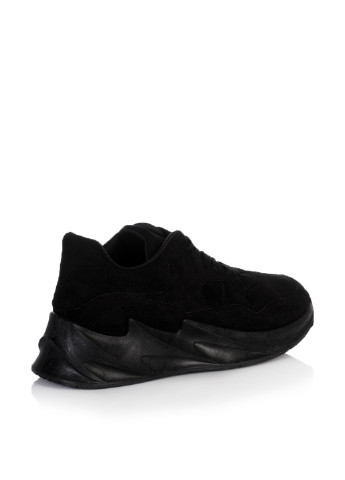 Черные демисезонные кроссовки Mengfuna
