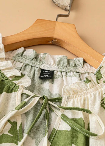 Молочная блуза SHEIN