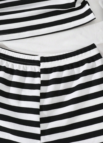 Чорно-білий літній костюм (майка, шорти) SHEIN