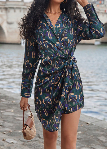 Комбінована кежуал сукня на запах SHEIN з абстрактним візерунком